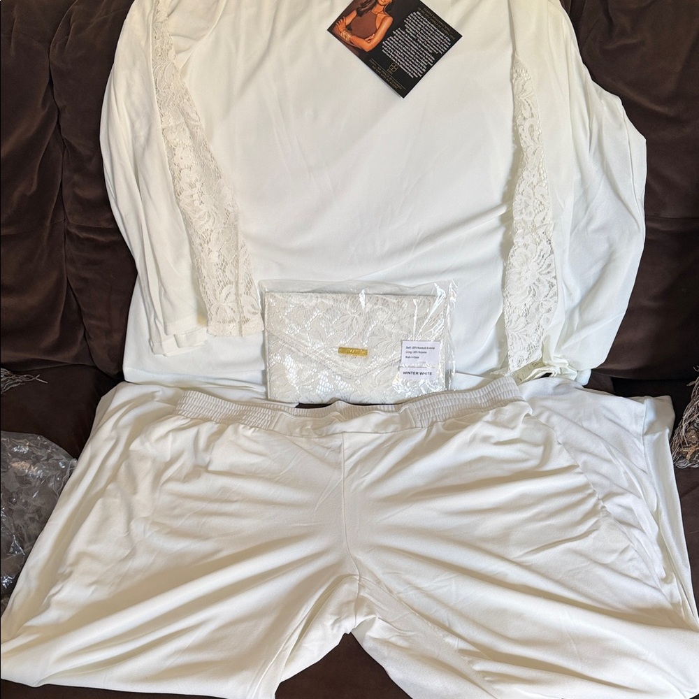 IMAN White Lace-Trim Women's Dressy Casual Set with matching lace clutch